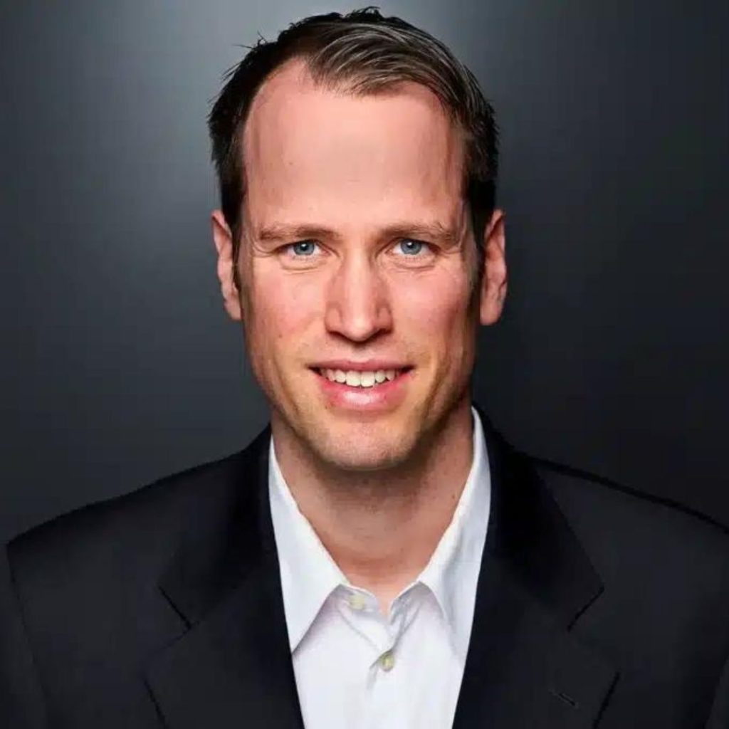 Dr. Dr. Jonas Glang — MKG-Chirurg (NUI Experte)